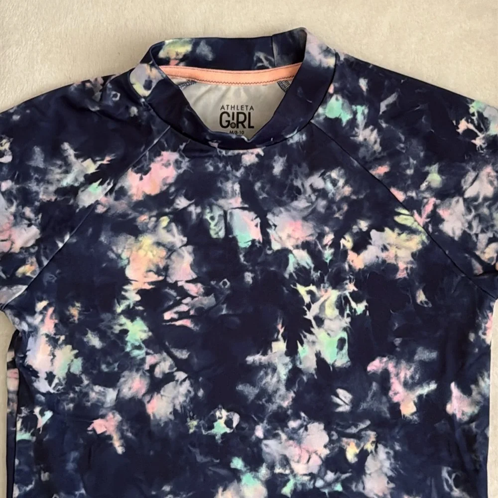 Athleta Girl | Mock Neck Short Sleeve Swim Rashguard Top Aura Tie Dye (M 8-10) - Picture 3 of 14